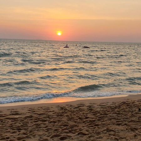 Dusit Grand Condo View Jomtien Beach Εξωτερικό φωτογραφία