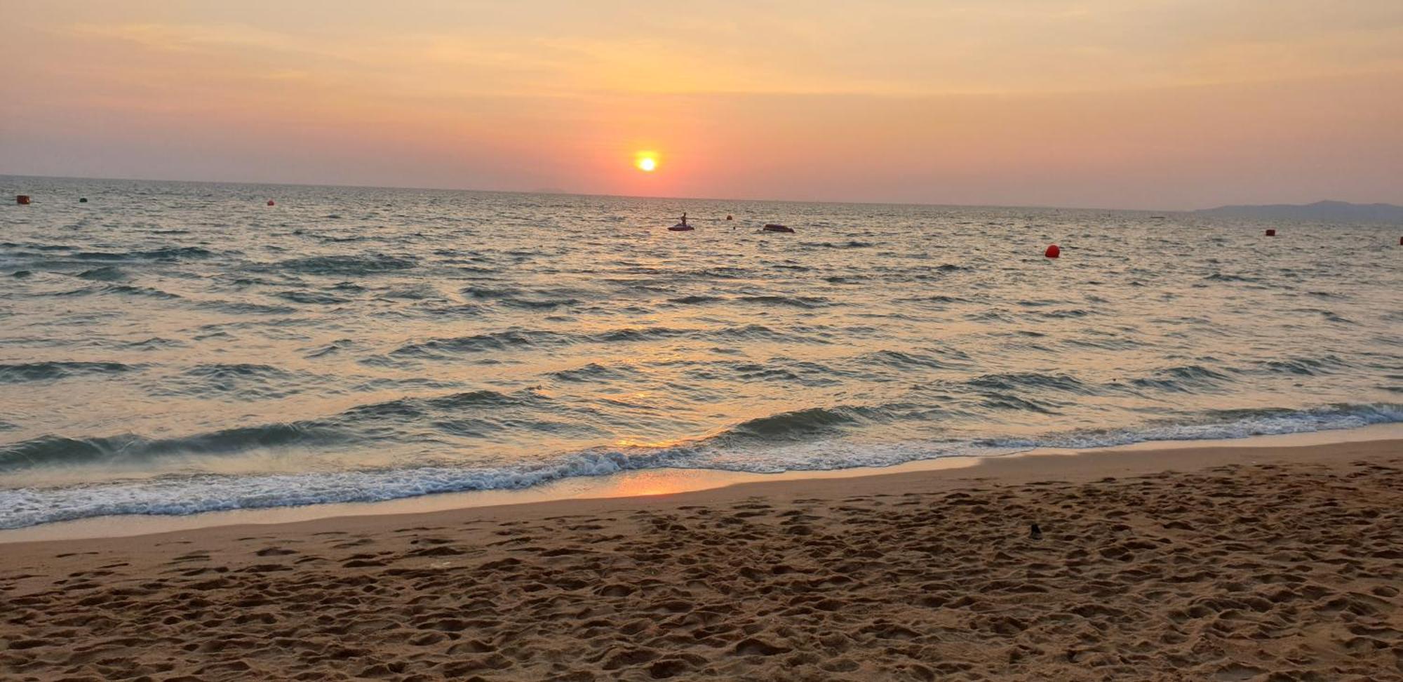 Dusit Grand Condo View Jomtien Beach Εξωτερικό φωτογραφία